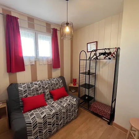 2 Chambres, Parking Privatif, Proche - Fr-1-197-548 Appartamento